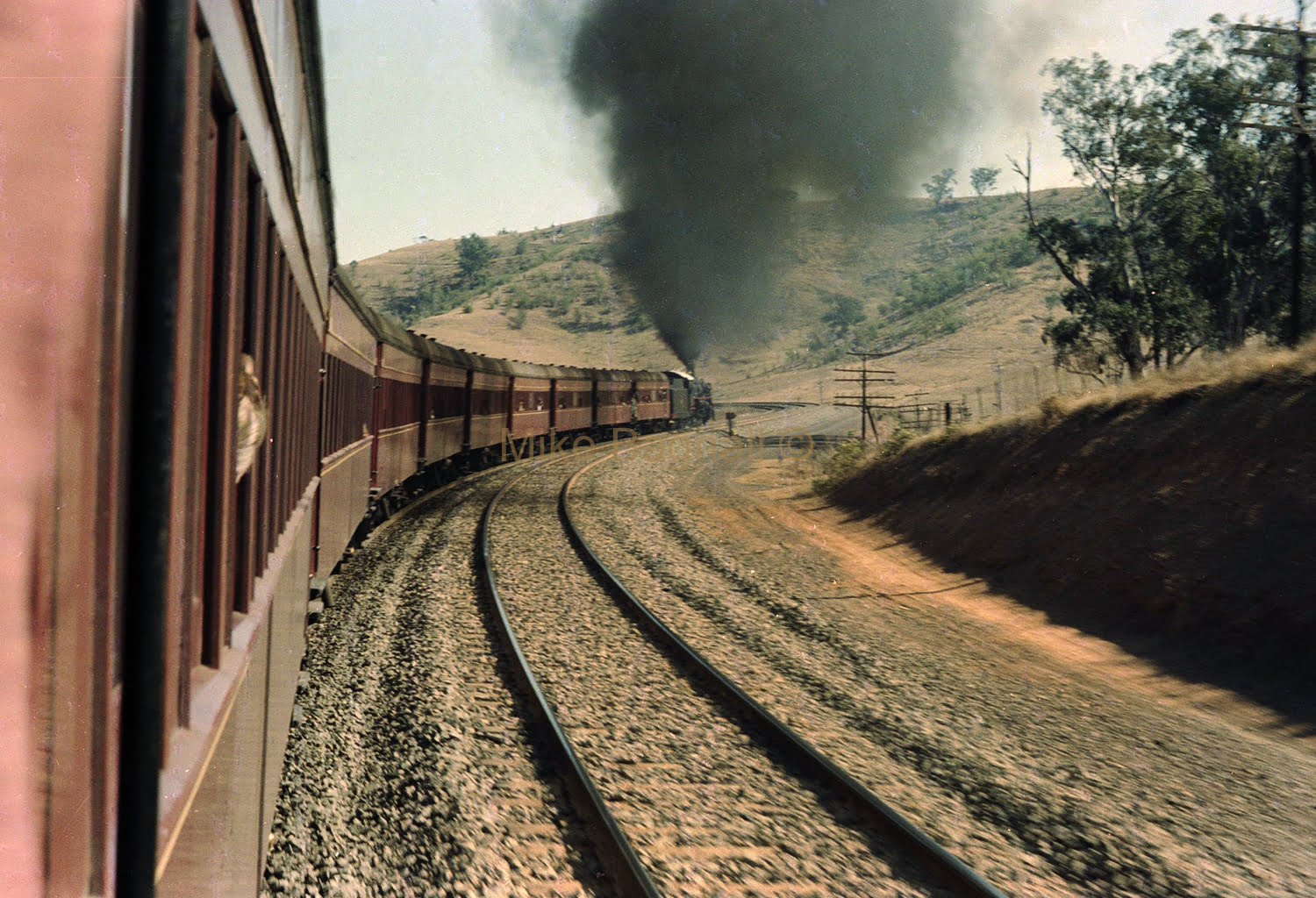 09_2SER_SteamTrainRidetoMossVale_016_TheTrackahead