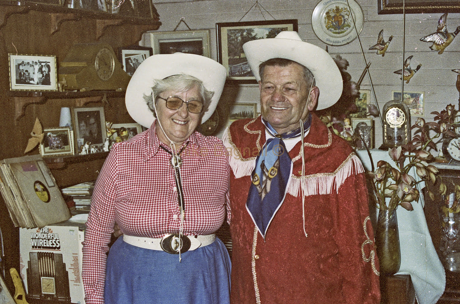 11_Happy Dan & Kath Aylott_At Home_01