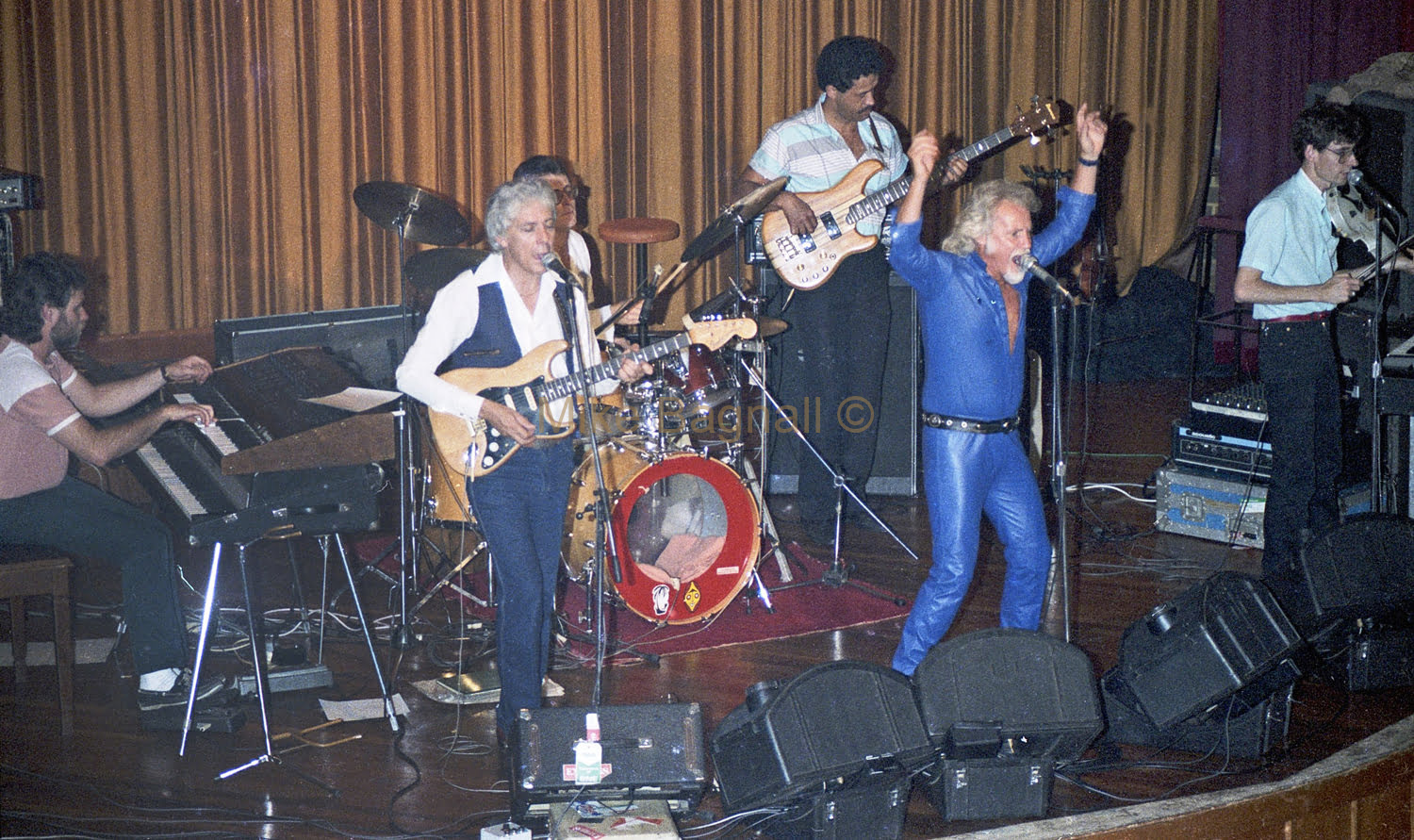 1984_11_Diger_&_Band19